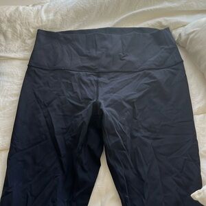 Black Lululemon atheltic leggings